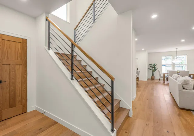 3rd image of 3213 Holmes Ave S, Minneapolis, MN 55408 | MLS# 7073826