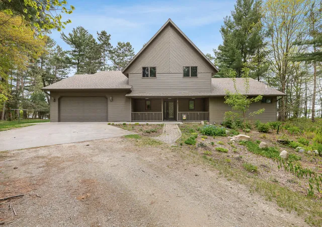 Homes for sale in Cushing, MN | 5755 320th St, Cushing, MN 56443 | MLS# 7073873