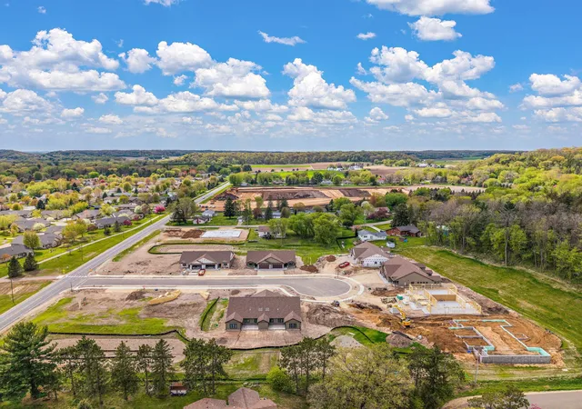20th image of 1079 Legend Ln, River Falls, WI 54022 | MLS# 7073891