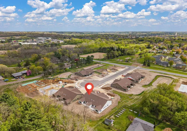 3rd image of 1079 Legend Ln, River Falls, WI 54022 | MLS# 7073891