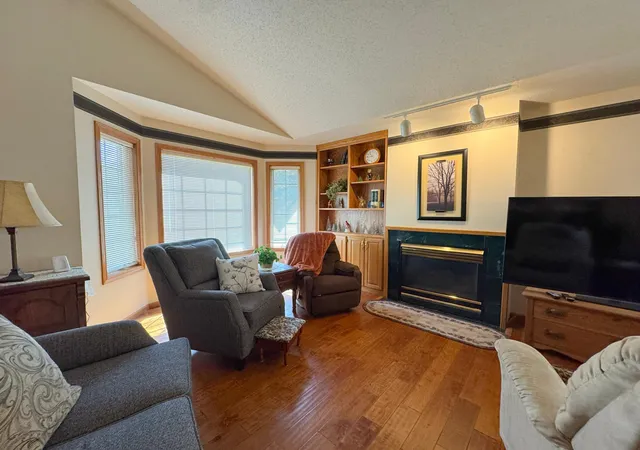 3rd image of 2206 Arrowwood Ct, Fergus Falls, MN 56537 | MLS# 7073974