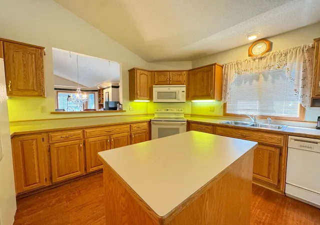 5th image of 2206 Arrowwood Ct, Fergus Falls, MN 56537 | MLS# 7073974