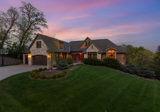 Photo 2 of Single family home for sale at 6823 Alpine Trl, Eden Prairie, MN 55346 | MLS# 7073977 | Listing updated on 2026-08-28