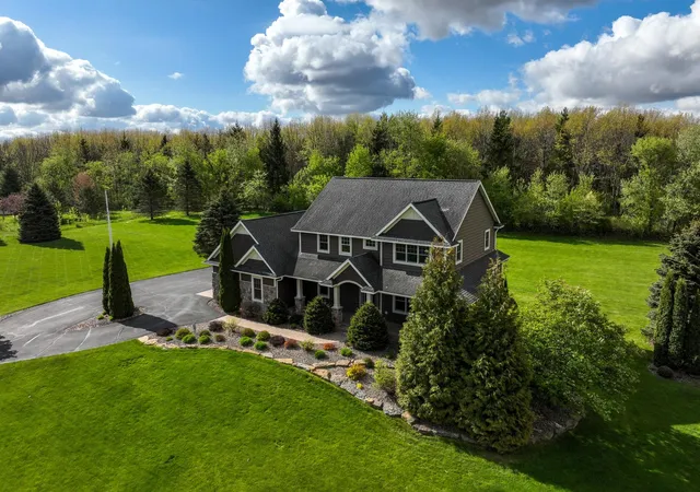 N8723 1207th St, Clifton Twp, WI 54022 | MLS# 7097395 | Houzeo