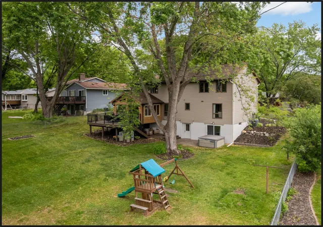Photo 4 of Sale Pending at 10587 Wellington Ln N, Maple Grove, MN 55369 | MLS# 7073995 | Listing updated on 2026-08-25