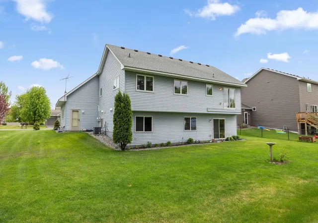 Homes for sale in Chisago City, MN | 8707 Preserve Blvd N, Chisago City, MN 55013 | MLS# 7074002