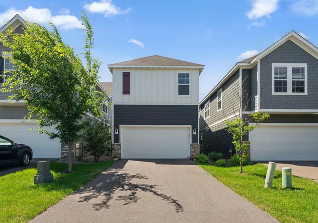 Photo 3 of Single family home for sale at 396 Rum River Way, Anoka, MN 55303 | MLS# 7074023 | Listing updated on 2026-08-10