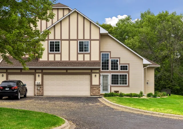 2nd image of 4099 Meadowlark Curv, Saint Paul, MN 55122 | MLS# 7074052