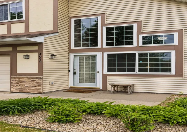 33rd image of 4099 Meadowlark Curv, Saint Paul, MN 55122 | MLS# 7074052