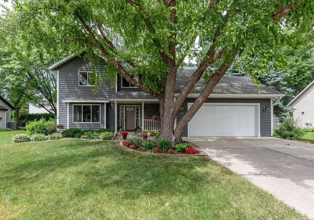 Homes for sale in Mankato, MN | 305 Chancery Ln, Mankato, MN 56001 | MLS# 7074070