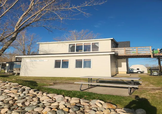 4th image of 41424 Dawn Trl #4, Pelican Rapids, MN 56572 | MLS# 7074082