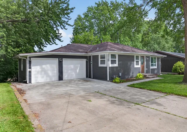 Homes for sale in Montgomery, MN | 605 5th St Ne, Montgomery, MN 56069 | MLS# 7074087
