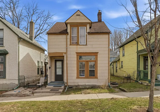 Homes for sale in Saint Paul, MN | 504 Bellows St, Saint Paul, MN 55107 | MLS# 7074096