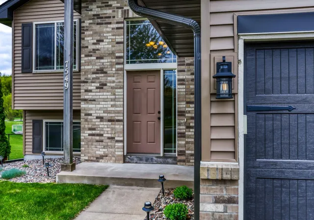 2nd image of 7549 Ohland Ave Ne, Elk River, MN 55330 | MLS# 7074116
