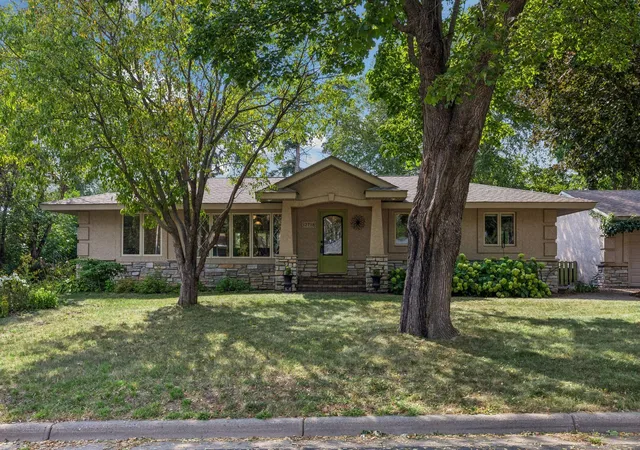 Photo 1 of Single family home for sale at 12718 Dupont Ave S, Burnsville, MN 55337 | MLS# 7074118 | Listing updated on 2026-08-27