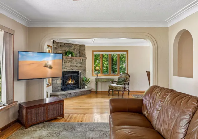 Photo 3 of Single family home for sale at 12718 Dupont Ave S, Burnsville, MN 55337 | MLS# 7074118 | Listing updated on 2026-08-27