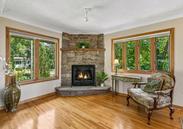 Photo 4 of Single family home for sale at 12718 Dupont Ave S, Burnsville, MN 55337 | MLS# 7074118 | Listing updated on 2026-08-27
