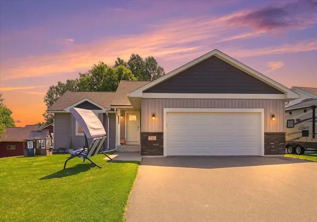 1st image of 340 Bluebill St, Baldwin, WI 54002 | MLS# 7074240