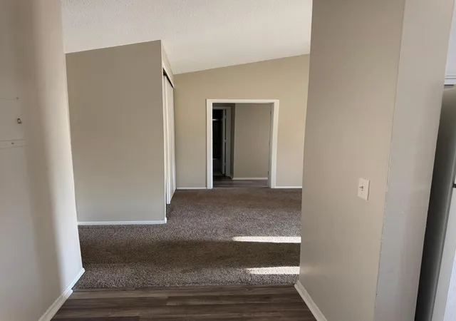 Photo 3 of Condo for sale at 1001 11th Avenue S #5, Hopkins, MN 55343 | MLS# 7074247 | Listing updated on 2026-08-17