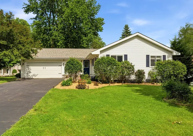 Homes for sale in Lindstrom, MN | 30125 Neal Ave, Lindstrom, MN 55045 | MLS# 7074250
