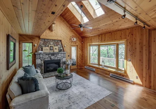Photo 3 of Single family home for sale at 7089 Diamond Trl NW, Walker, MN 56484 | MLS# 7074276 | Listing updated on 2026-09-09