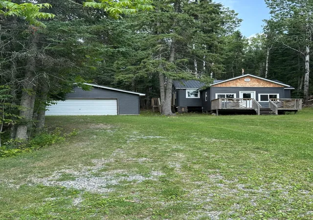 Photo 3 of Single family home for sale at 12433 Burma Rd, Kabetogama, MN 56669 | MLS# 7074299 | Listing updated on 2026-08-18