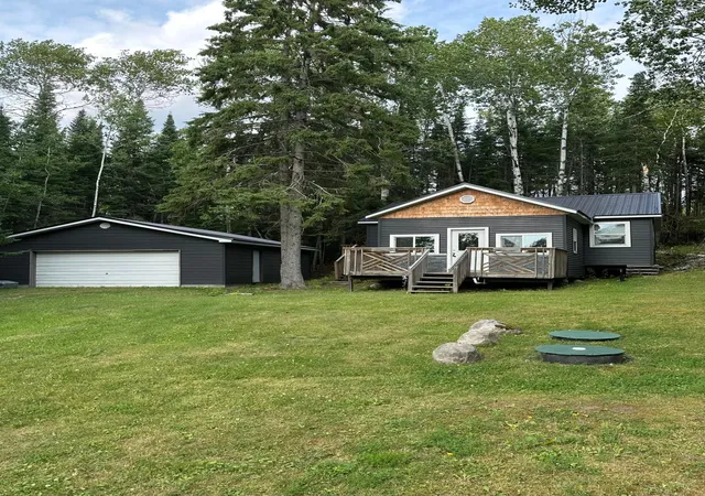 Photo 3 of Single family home for sale at 12433 Burma Rd, Kabetogama, MN 56669 | MLS# 7074299 | Listing updated on 2026-08-18