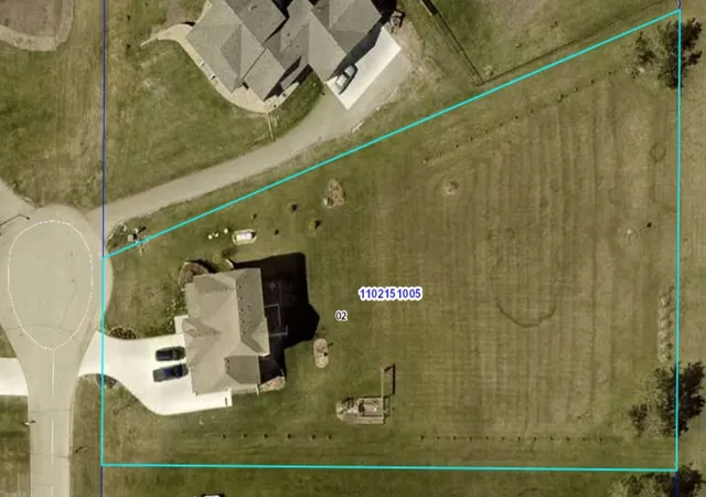 Photo 3 of Single family home for sale at 15315 Elm Ct, Faribault, MN 55021 | MLS# 7074364 | Listing updated on 2026-10-22