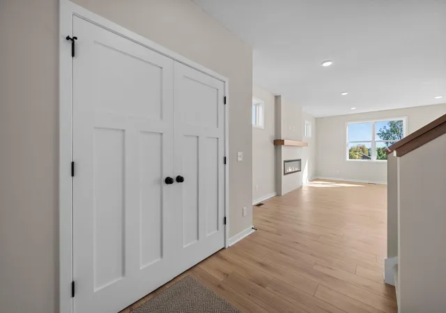 Photo 4 of Single family home for sale at 1007 Misty Meadow Blvd, Buffalo, MN 55313 | MLS# 7074492 | Listing updated on 2026-10-01