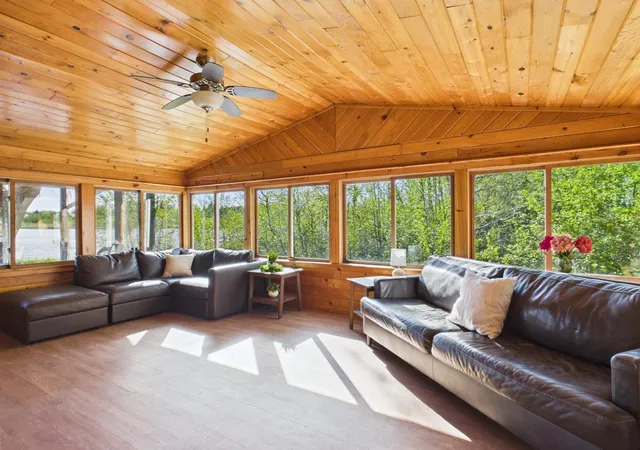 5th image of 28768 Lakewood Dr Nw, Isanti, MN 55040 | MLS# 7074530