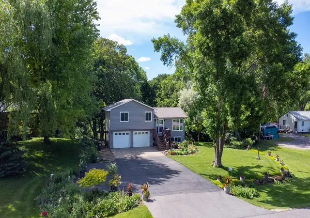 1st image of 22645 Csah 14, Darwin, MN 55324 | MLS# 7074540