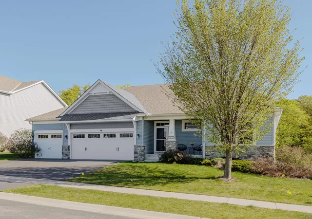 2nd image of 1538 Basswood Ct, Waconia, MN 55387 | MLS# 7074594
