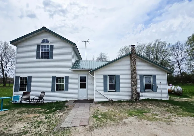1st image of 11154 County Road 71 Ne, Nelson, MN 56355 | MLS# 7074643