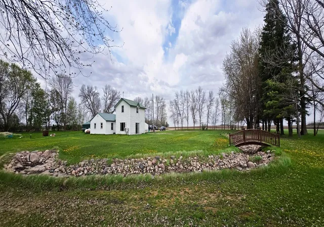 5th image of 11154 County Road 71 Ne, Nelson, MN 56355 | MLS# 7074643