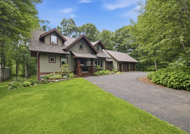 Homes for sale in Breezy Point, MN | 29437 Sioux Dr, Breezy Point, MN 56472 | MLS# 7074749