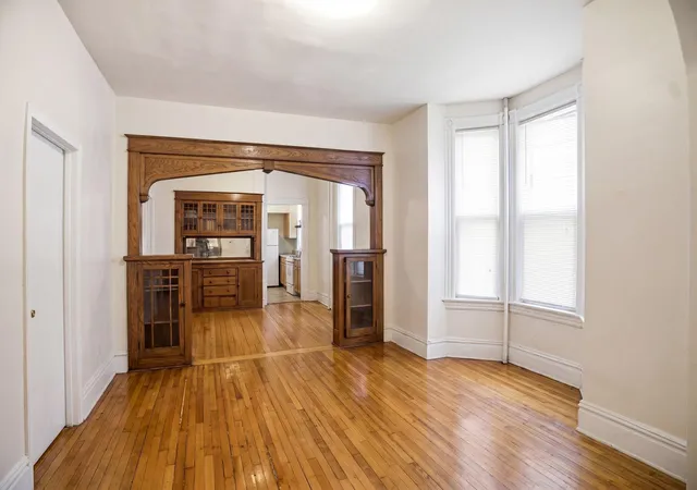 Photo 3 of Multi family home for sale at 891 Iglehart Ave, Saint Paul, MN 55104 | MLS# 7074751 | Listing updated on 2026-08-11