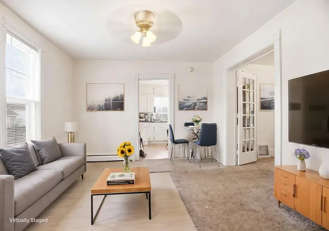 Listing Photo 4 - Condo for sale in building located at 525 Galtier St, Saint Paul, MN 55103