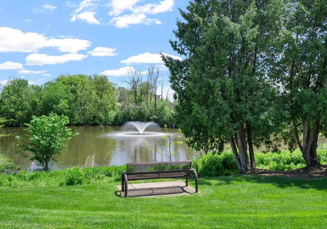 4th image of 205 Barry #117, Wayzata, MN 55391 | MLS# 7074963
