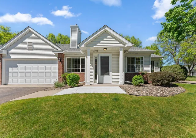 Homes for sale in Inver Grove Heights, MN | 8725 Baxter Wy #43, Inver Grove Heights, MN 55076 | MLS# 7074981