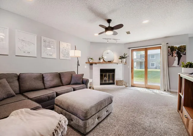 5th image of 8862 Cottonwood Ln N, Maple Grove, MN 55369 | MLS# 7074985