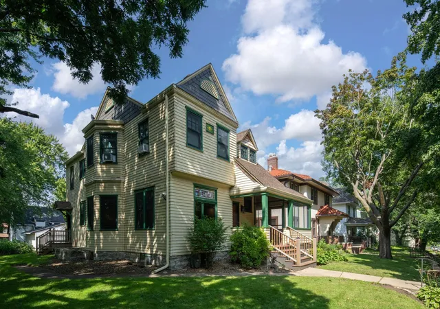 Photo 1 of Sale Pending at 763 Cherokee Ave, Saint Paul, MN 55107 | MLS# 7075052 | Listing updated on 2026-09-23