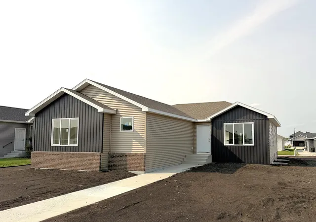 1st image of 2575 Golden Ln S, Fargo, ND 58104 | MLS# 7075112