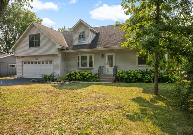 1st image of 1459 Rainbow Ave, Maple Plain, MN 55359 | MLS# 7075114
