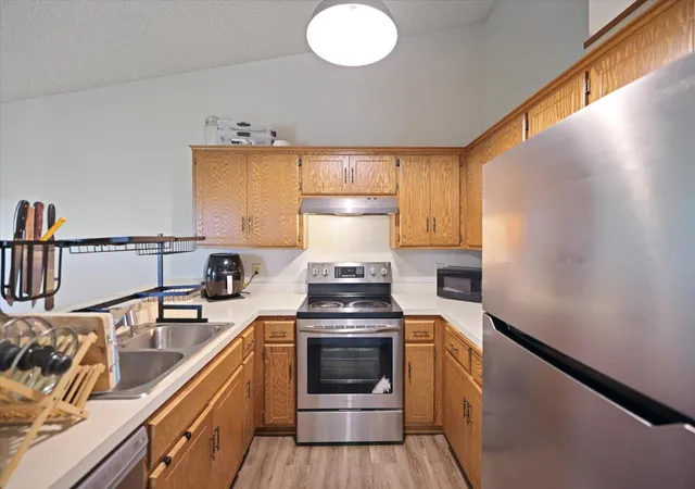 Homes for sale in Apple Valley, MN | 14831 Endicott Wy #316, Apple Valley, MN 55124 | MLS# 7075134