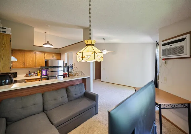 Homes for sale in Apple Valley, MN | 14831 Endicott Wy, Apple Valley, MN 55124