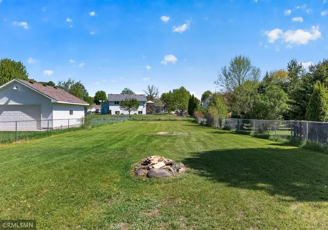2nd image of 6124 258th St, Wyoming, MN 55092 | MLS# 7075135