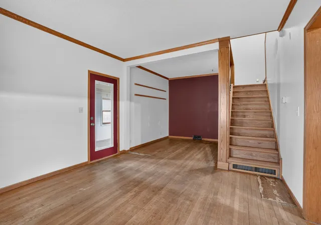 Photo 3 of Single family home for sale at 1423 N 2nd Street, Mankato, MN 56001 | MLS# 7075140 | Listing updated on 2026-10-09