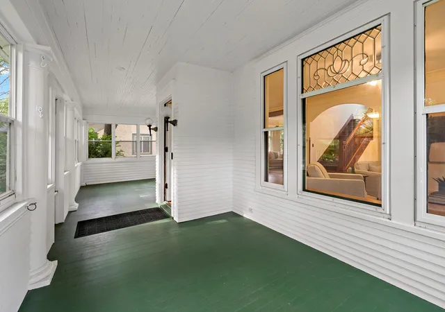 Photo 2 of Sale Pending at 2824 Irving Ave S, Minneapolis, MN 55408 | MLS# 7075258 | Listing updated on 2026-09-28