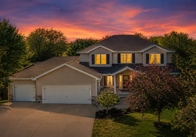 1st image of 2031 Louden Ave N, Glencoe, MN 55336 | MLS# 7075267