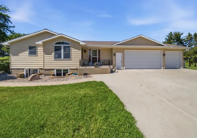 Photo 2 of Single family home for sale at 7524 58th Street Ne, Rochester, MN 55906 | MLS# 7075285 | Listing updated on 2026-09-01